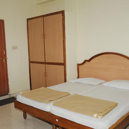 Hotel Agarala Residency Tirupati Exteriér fotografie