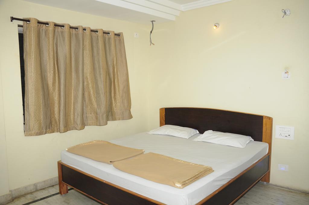Hotel Agarala Residency Tirupati Pokoj fotografie